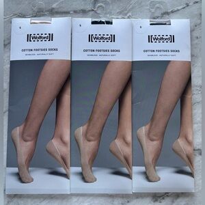 NEW Wolford Cotton Footsies Socks - 3 pair.  One in Sisel and two in Black. Sz S